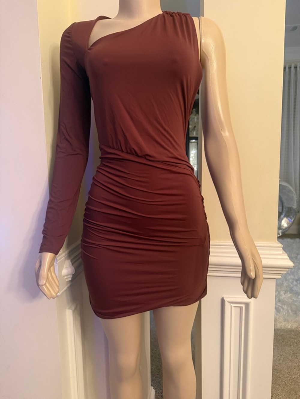 One-Shoulder Brown Ruched Bodycon Dress